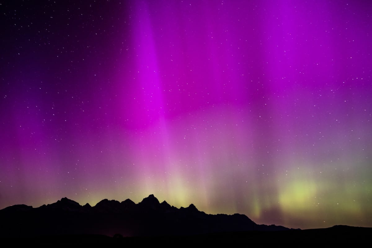 Aurora Borealis over the Tetons - Nikon D750, 24-70mm 2.8 - 50mm, 30secs @f4 ISO 2000